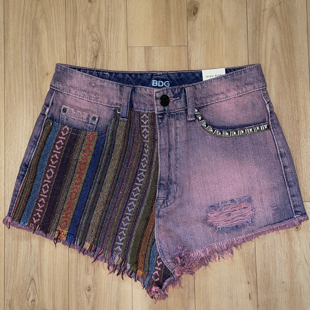 *NWT* Urban Outfitters BDG high rise dree cheeky shorts
